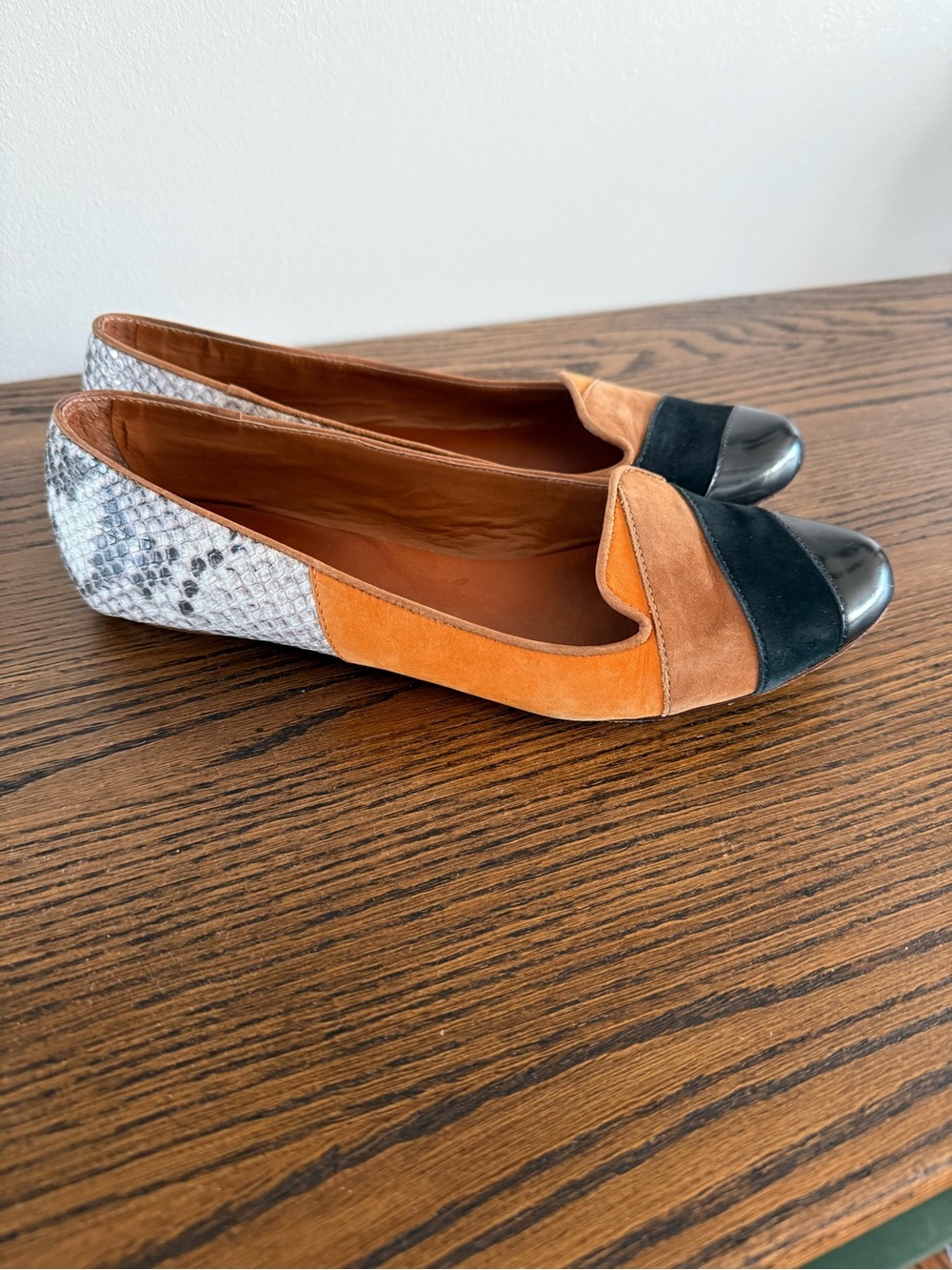 SCHUTZ Orange, Black & Snake-Print Cap-Toe Flats
